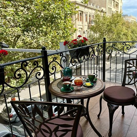 Midway Baku Hotel Exterior foto